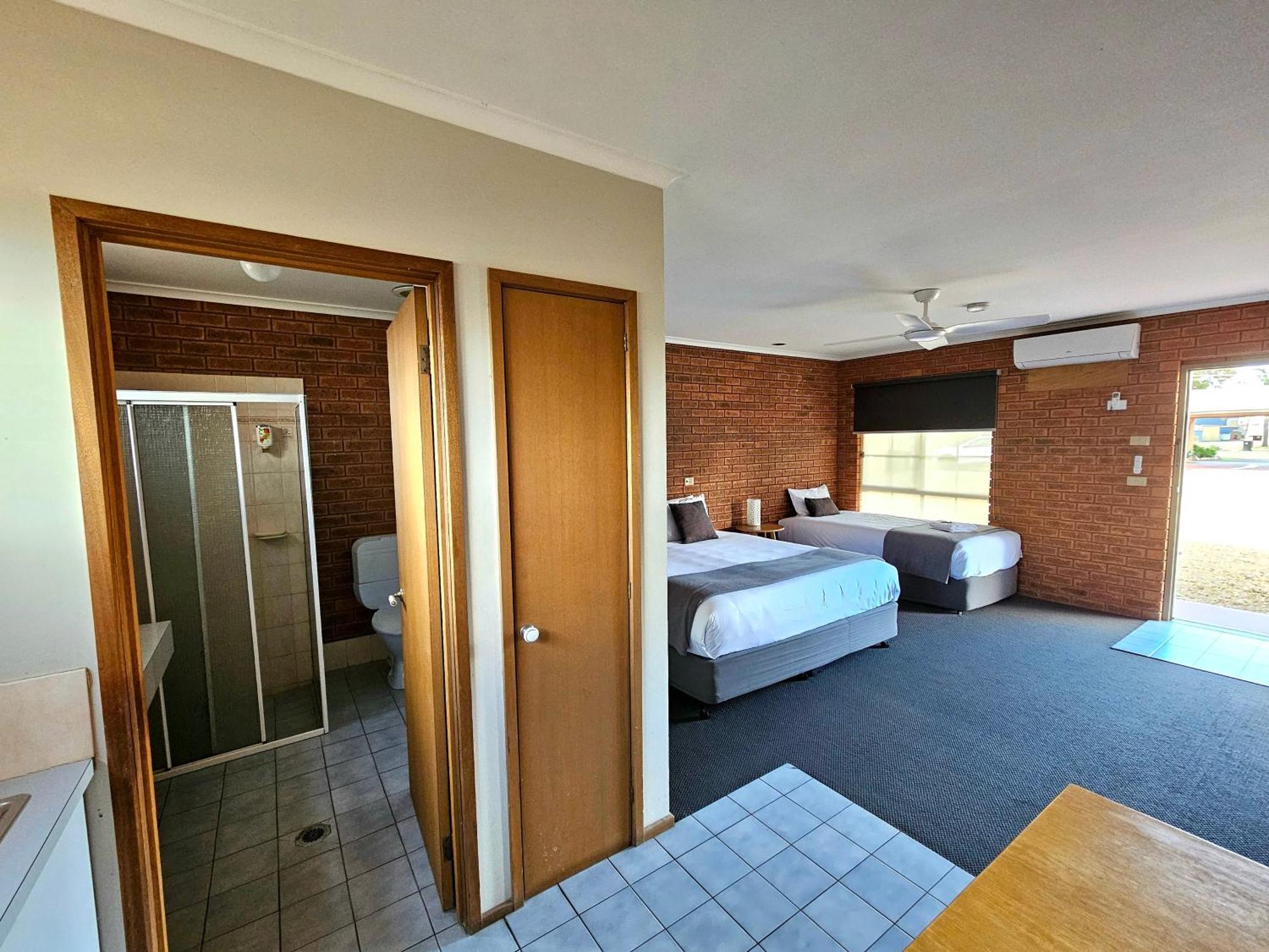 Bridge Motor Inn Tocumwal Exterior foto